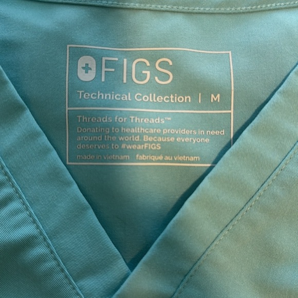 FIGS- Woman’s Scrub Set -Sea-glass Green- Medium (Limited Edition) - Picture 2 of 5